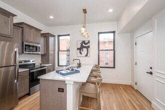 1706 Lang St, Unit 1 in Cincinnati, OH - Building Photo - Building Photo