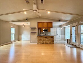 8401 Millway Dr in Austin, TX - Building Photo - Building Photo