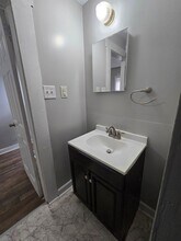 2207 S Walnut St-Unit -Unit 2 in Muncie, IN - Building Photo - Building Photo