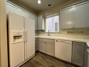 20474 SW Skiver St in Beaverton, OR - Building Photo - Building Photo