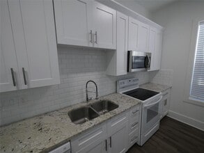 9013 Gabriel St in Houston, TX - Building Photo - Building Photo