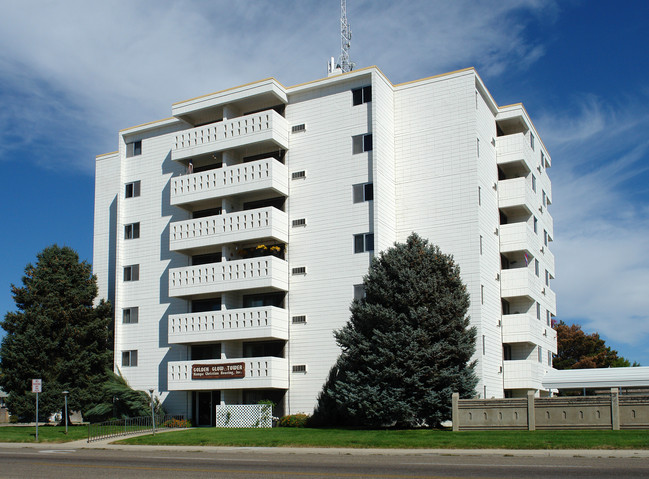 Golden Glow Tower in Nampa, ID - Building Photo - Building Photo