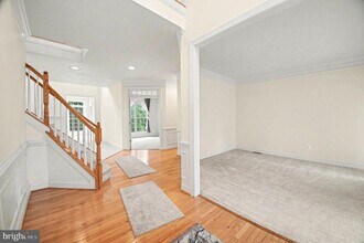 4619 Beaufont Spring Ct in Woodbridge, VA - Building Photo - Building Photo