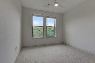 The Tobin Estate Phase III in San Antonio, TX - Foto de edificio - Building Photo