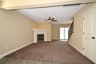12342 Fox Creek Dr in Platte City, MO - Building Photo - Building Photo