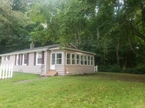 506 Stafford Rd in Mansfield, CT - Building Photo - Building Photo