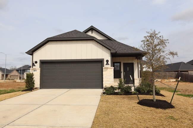 property at 18234 Calabria Hbr Trl