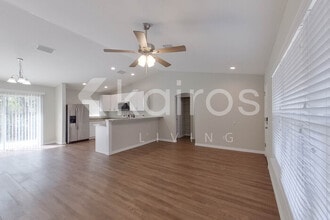 4918 SE 137th Pl in Summerfield, FL - Building Photo - Building Photo