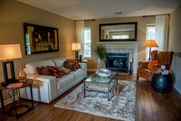 The Lakes of Schaumburg Apartment Homes photo'