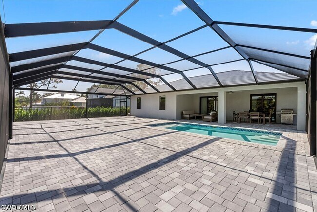 4600 Key Largo Ln in Bonita Springs, FL - Building Photo - Building Photo