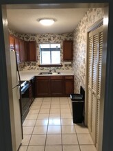 2140 Fox Run Dr in Kinston, NC - Building Photo - Building Photo