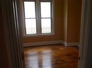 property at 907 N Oliver Ave