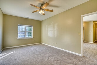 Mill Pond Village in Salisbury, MD - Building Photo - Building Photo