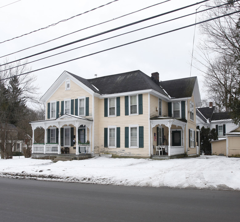 2 Eagle St in Cooperstown, NY - Building Photo