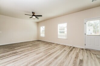 354 Egret Ct in Jefferson, GA - Foto de edificio - Building Photo