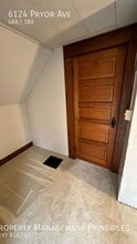 6124 Pryor Ave in St. Joseph, MO - Building Photo - Building Photo