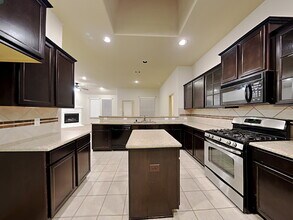 18935 Deer Trace Dr in Crosby, TX - Building Photo - Building Photo