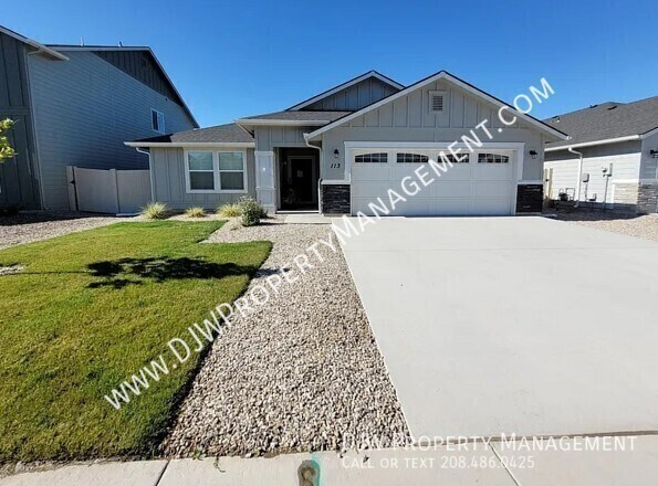 113 S Iceberg Lake Ave in Meridian, ID - Building Photo