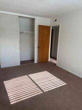 2333 Franklin Ave in Stockton, CA - Building Photo - Building Photo