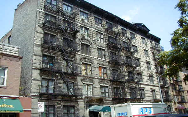 137 E 26th St in New York, NY - Building Photo - Building Photo