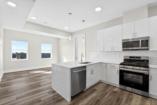 3443 John F. Kennedy Blvd in Union City, NJ - Building Photo