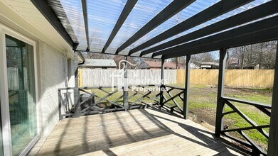1500 Ivy Rd in Memphis, TN - Building Photo - Building Photo