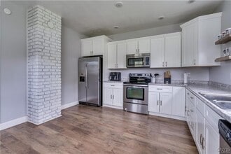 24 Church St in Philadelphia, NY - Building Photo - Building Photo