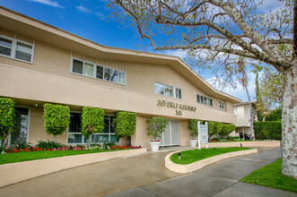 Beverly Rexford in Beverly Hills, CA - Building Photo - Building Photo