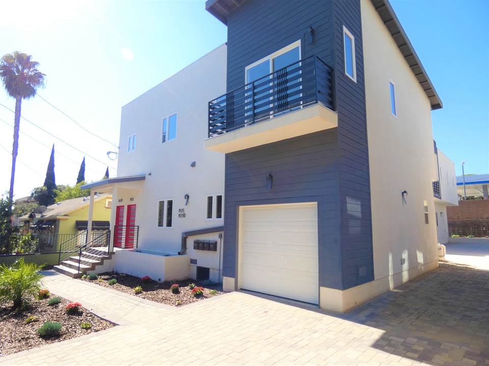 1925 Holly Dr - 2019 Fourplex in A+ Hollywood in Los Angeles, CA - Building Photo