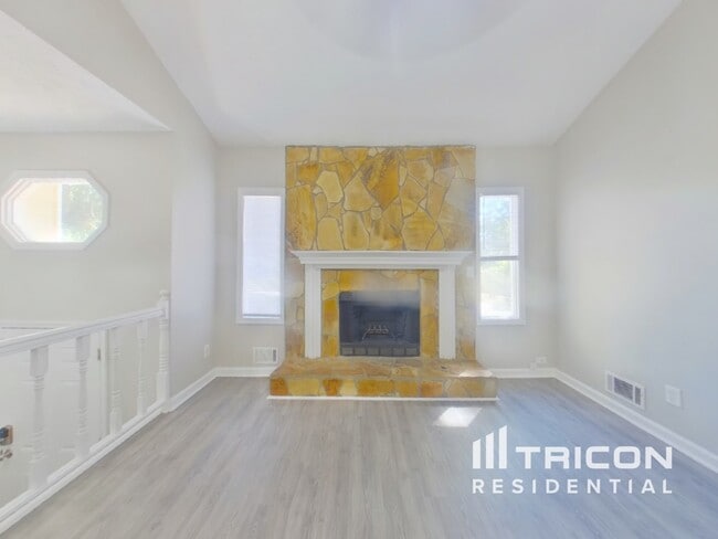 80 River N Ct in Covington, GA - Building Photo - Building Photo