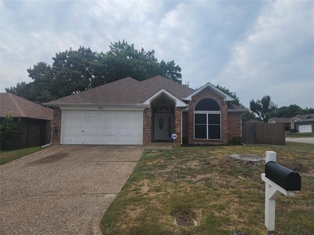 700 Cross Ridge Cir