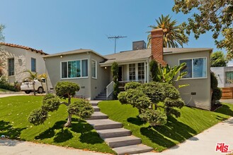 10841 Wilkins Ave in Los Angeles, CA - Building Photo - Building Photo