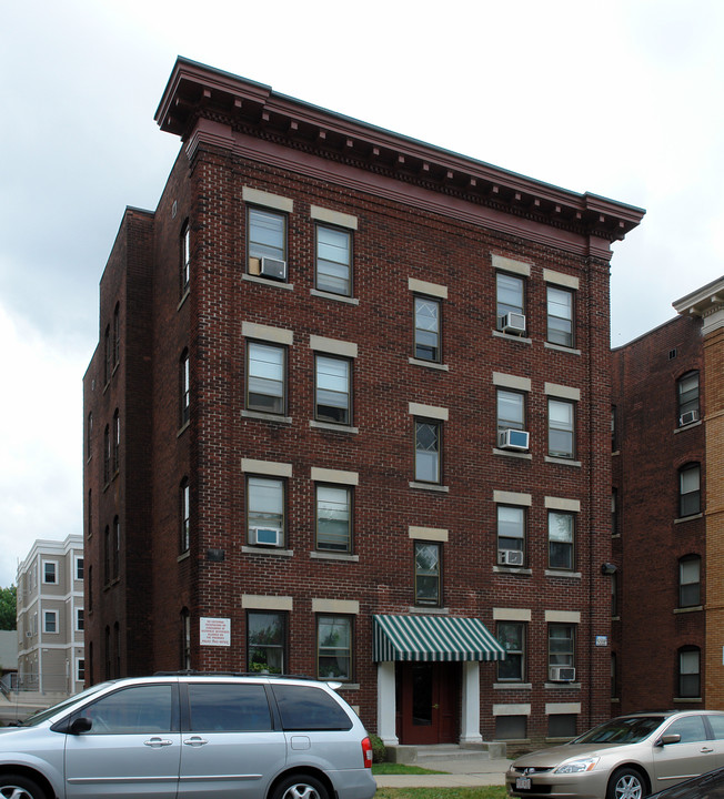 87 Belle St in Springfield, MA - Foto de edificio