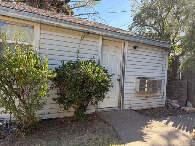 property at 2207 32nd St