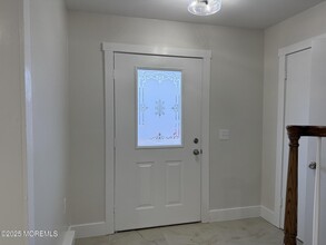 247 Essex Dr in Brick, NJ - Building Photo - Building Photo