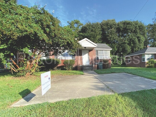 property at 1013-1015 Munsen Spring Dr
