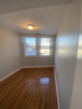 202 3rd St, Unit 2 in Cambridge, MA - Building Photo - Building Photo