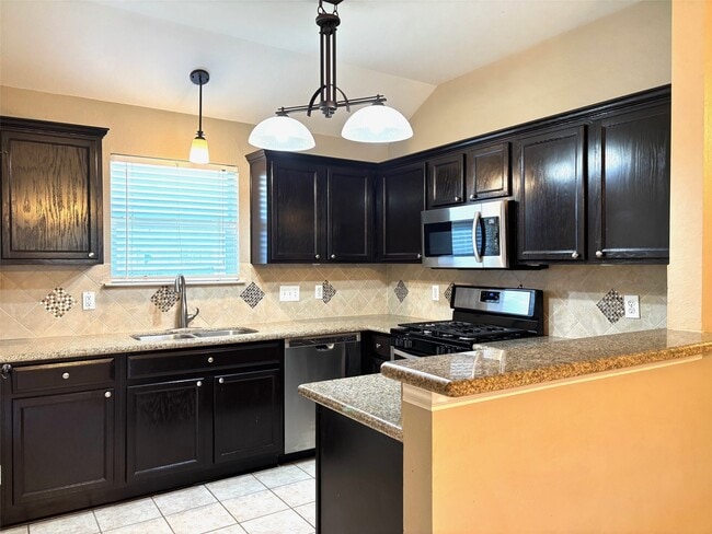 5707 Onia Ln in Richmond, TX - Building Photo - Building Photo