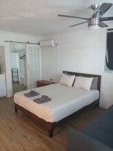425 2nd St N in St. Petersburg, FL - Building Photo - Building Photo
