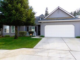 5189 W Beechwood Ave in Fresno, CA - Building Photo