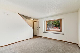 420 Mulberry Dr in Loveland, CO - Building Photo - Building Photo