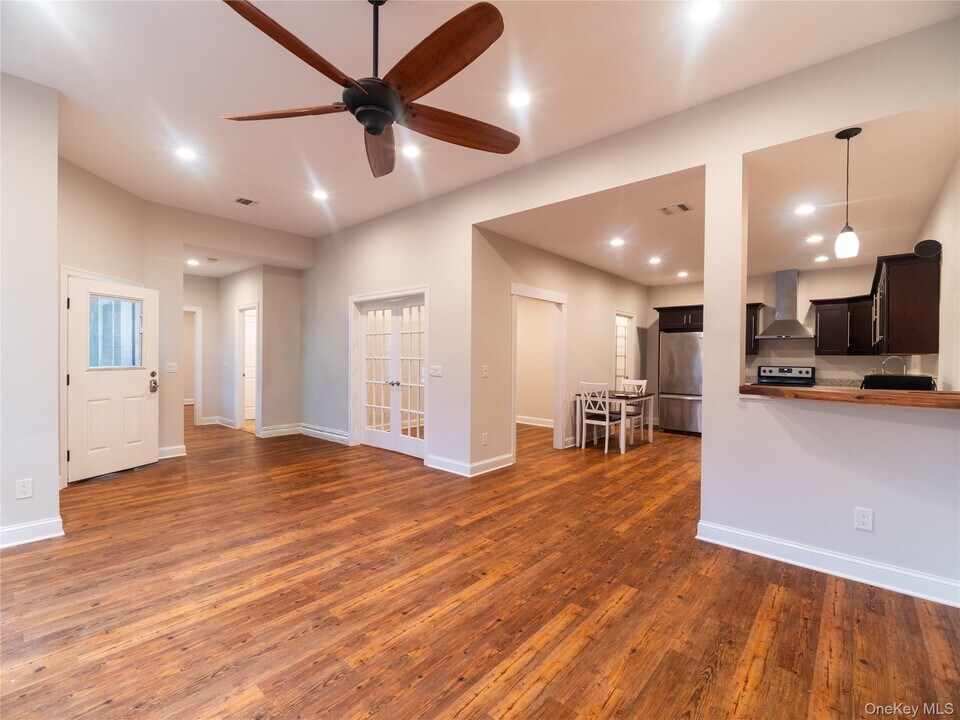 49 Cherry Hill Rd in Carmel, NY - Building Photo