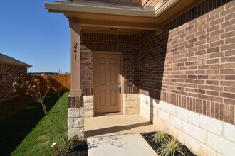 261 Northern Flicker St in Kyle, TX - Building Photo - Building Photo