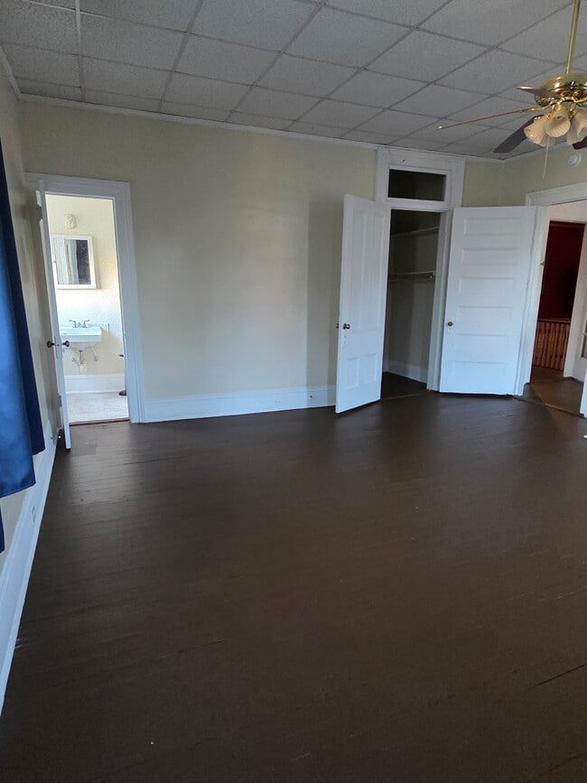 206 College St, Unit 4 in Macon, GA - Foto de edificio - Building Photo