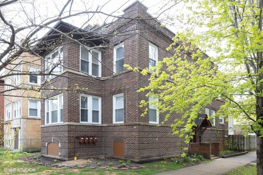 4619 N Hamlin Ave in Chicago, IL - Building Photo