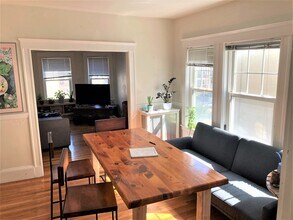 9 Wilson Park, Unit 2 in Boston, MA - Foto de edificio - Building Photo