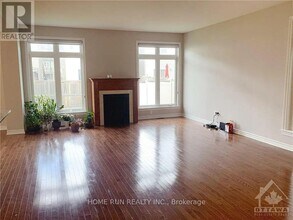 319 Brambling Way in Ottawa, ON - Building Photo - Building Photo