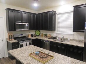 5719 Pampus Prairie Rd in Katy, TX - Building Photo - Building Photo