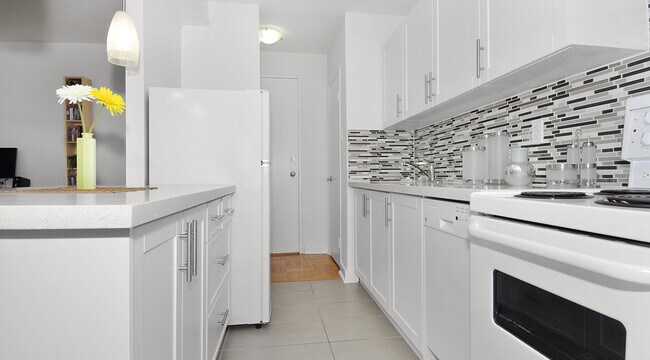 224 St George St in Toronto, ON - Building Photo - Building Photo
