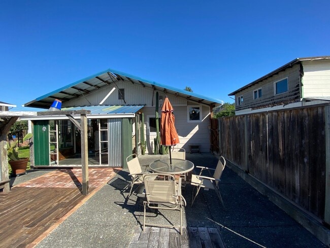 property at 511 2nd Ave